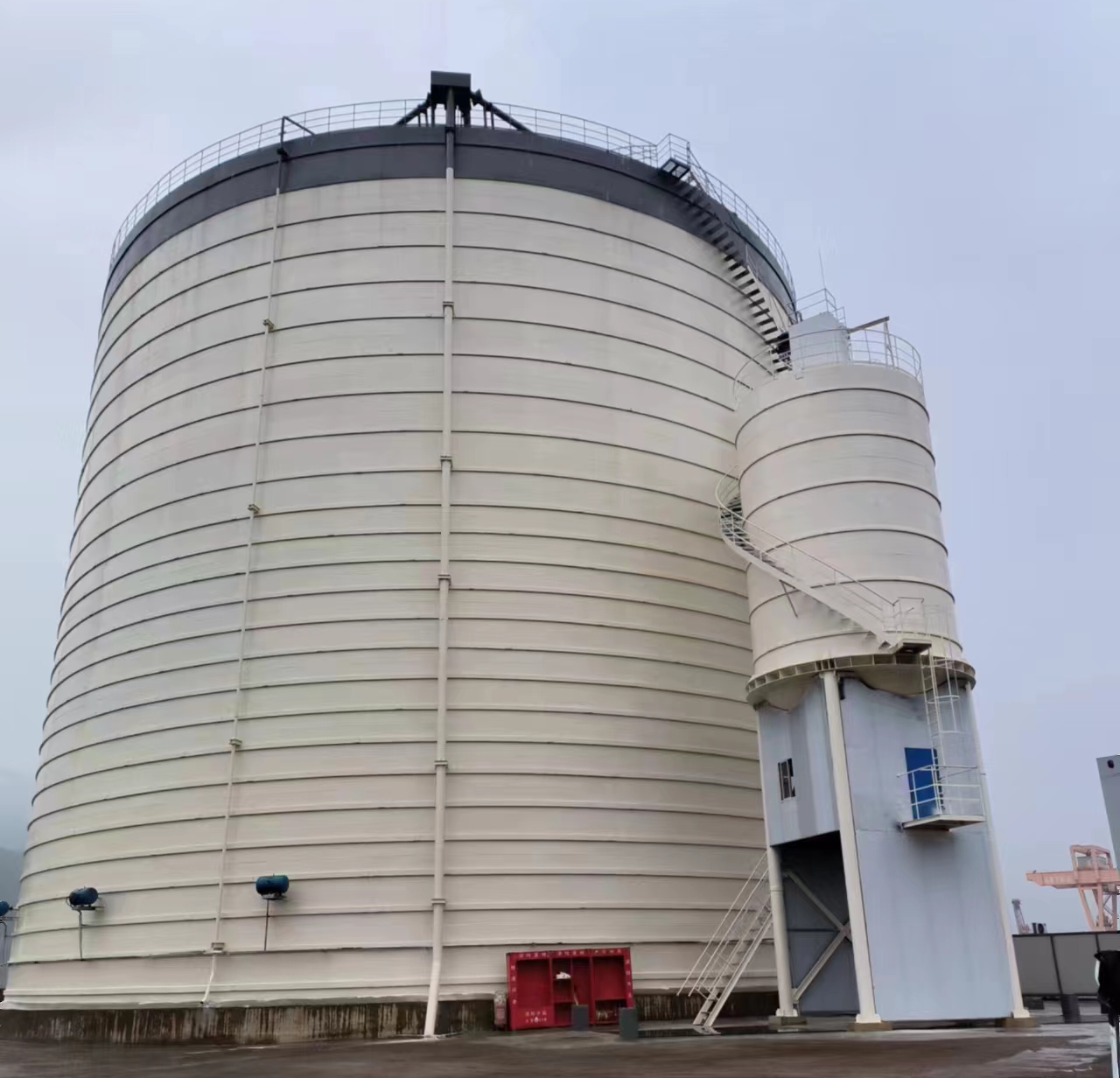 阿拉尔10万吨水泥钢板库