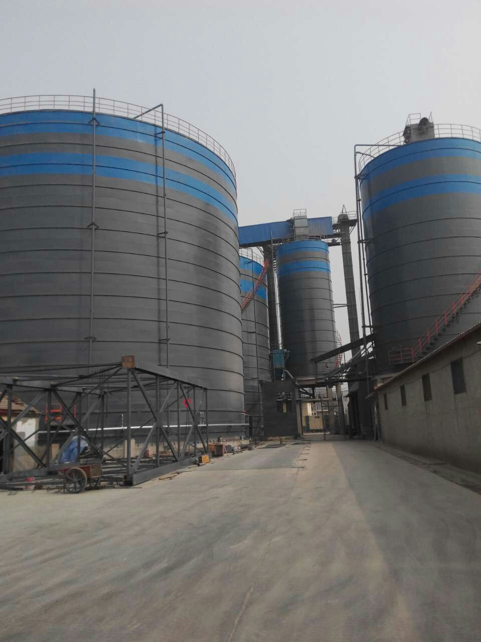 阿拉尔粉煤灰储存库基础怎么建造